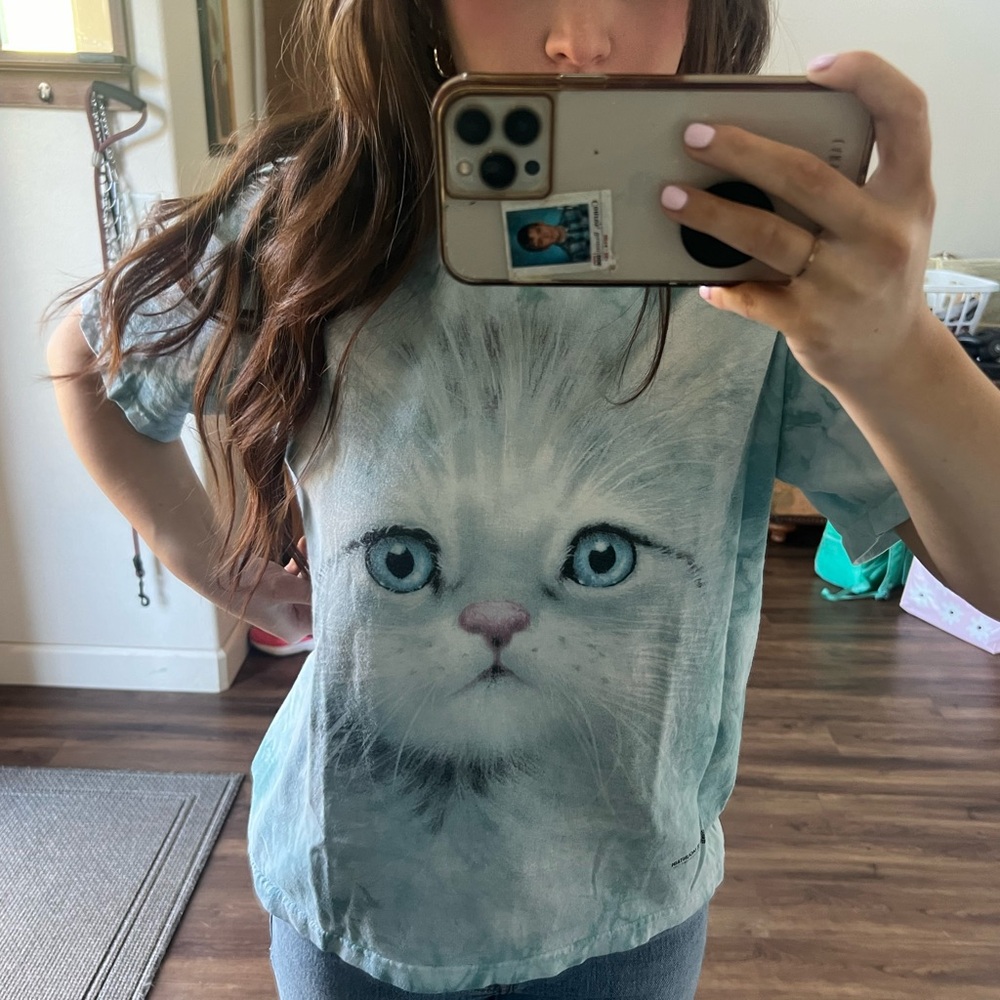 Blue cat tee